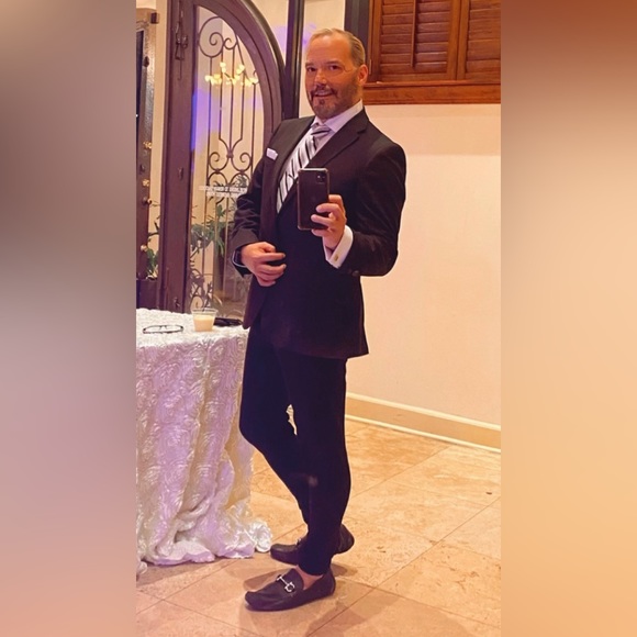 Meet your Posher, Joe - Picture 15 of 17